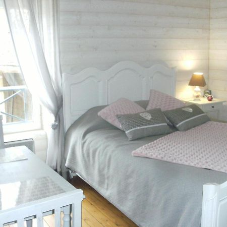 Jolie Chambre Dans Ancien Corps De Ferme Bed & Breakfast Bellengreville  Екстериор снимка